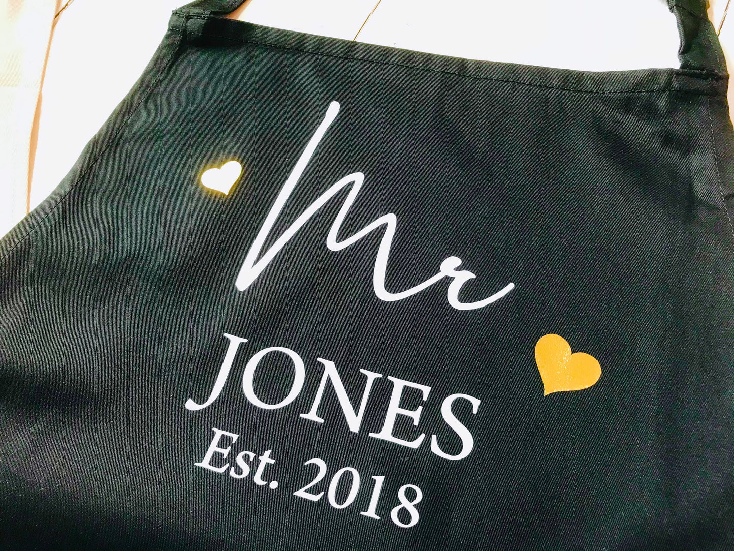 Couples Set of 2 Aprons - Personalised 2nd Wedding Anniversary Gift - Mr & Mrs - Custom married name est year