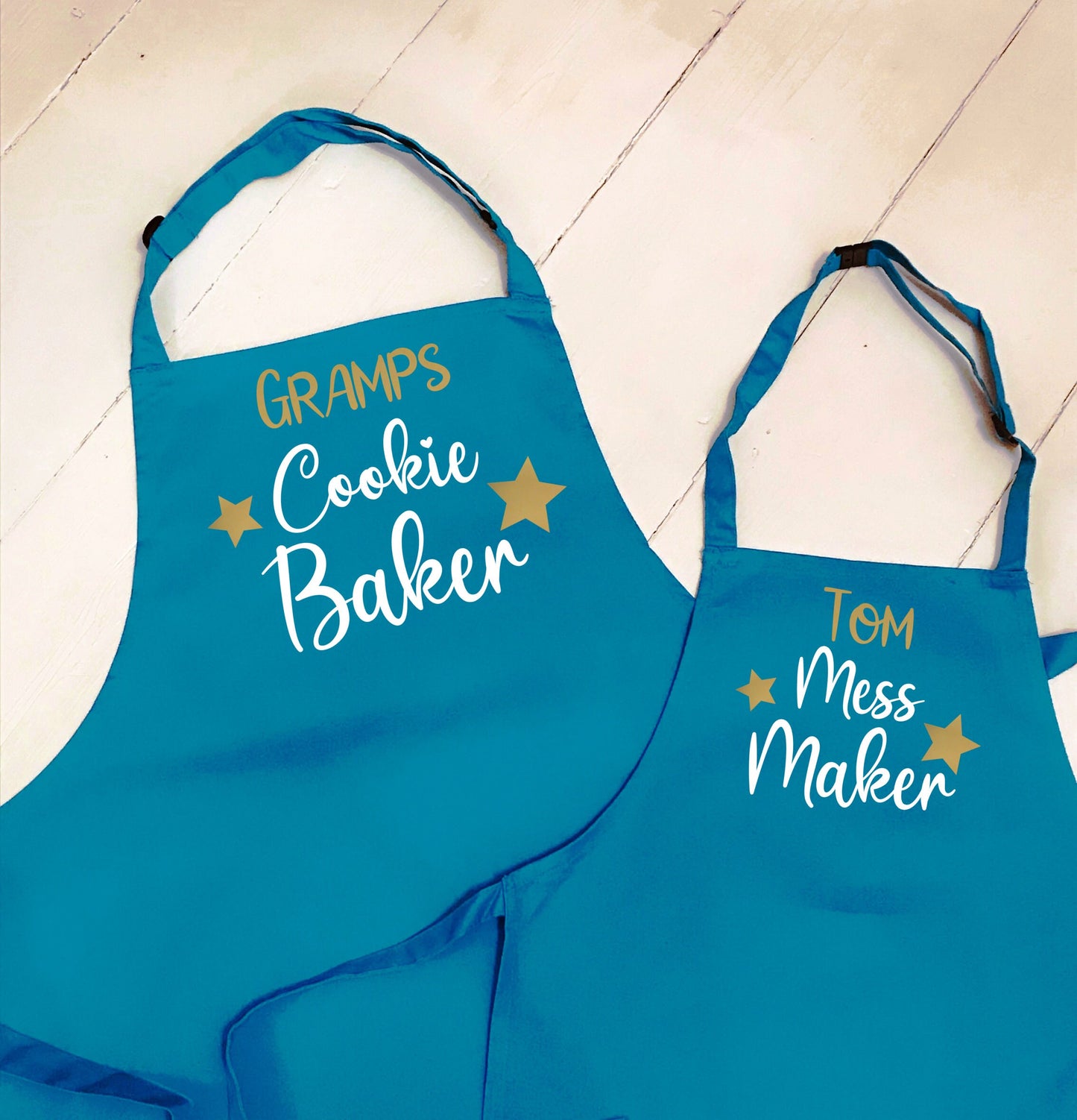 Cookie Baker/Mess Maker Apron Set for ADULT & CHILD - Personalised with name - Mum Dad Grandparent Kids Christmas Baking Apron