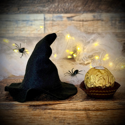 Mini Felt Witch Hat, cute Halloween table decor, place name, table favour, luxury personalised decoration